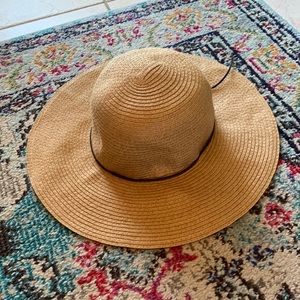 H & M Floppy Paper Straw Hat Size Large Sun Hat